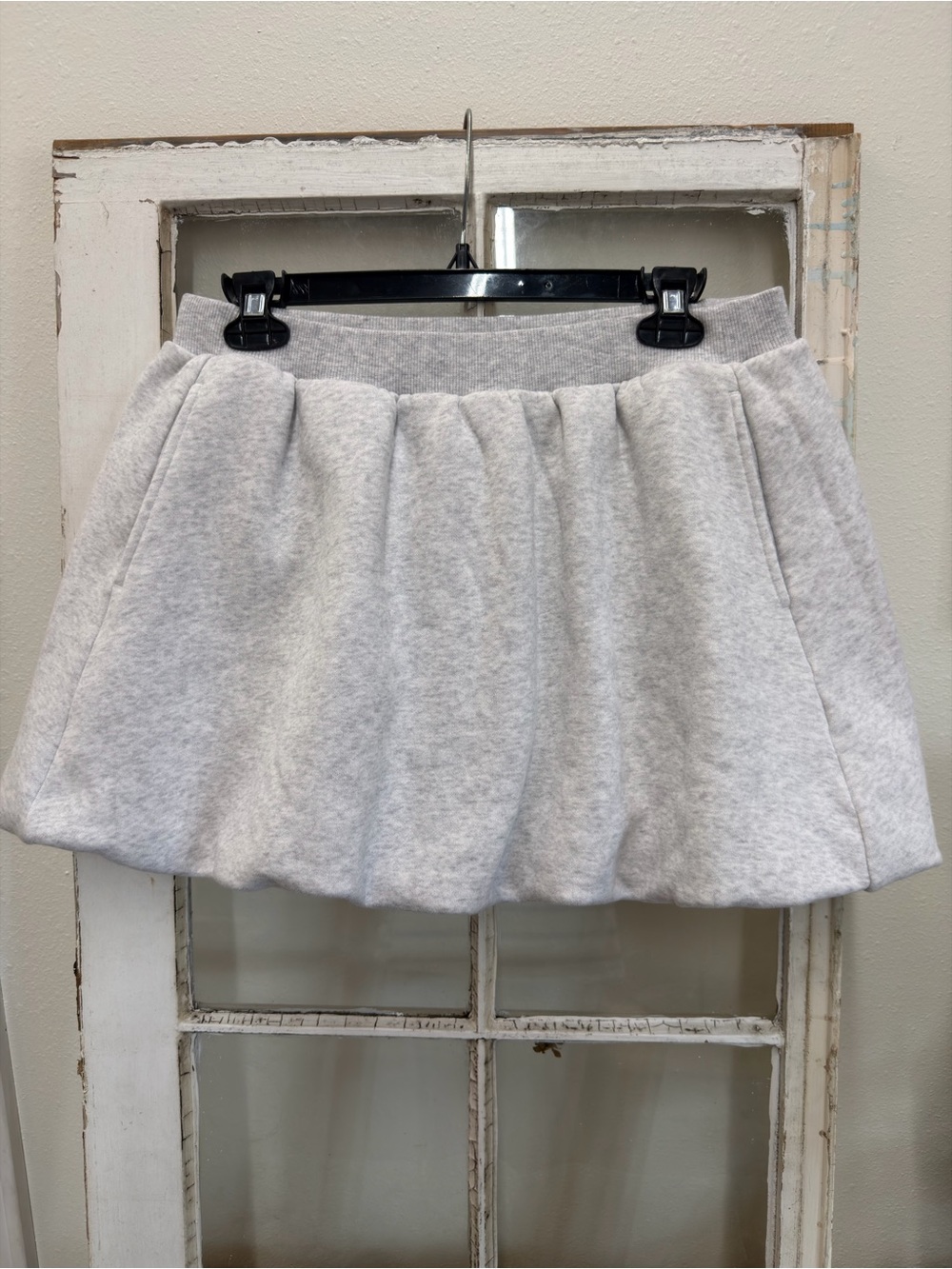 OFFLINE by Aerie Light Gray Bubble Skirt with build in shorts size Medium